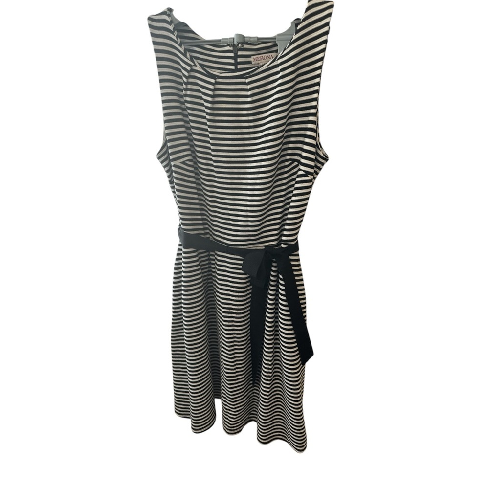 Merona Black and White Sheath Mini Dress Sleeveless Crew Neck